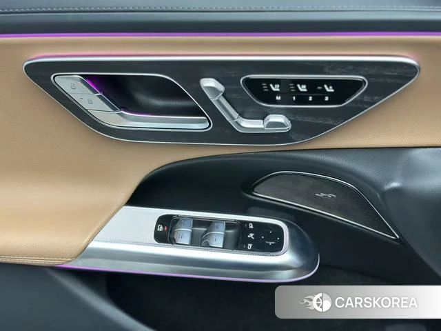 Mercedes-Benz E-class 2024 Белый из Китая, фото 6