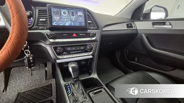 Hyundai Sonata New Rise 2018 Белый из Кореи, фото 6