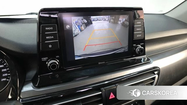 Kia Seltos 2022 Белый из Кореи, фото 6