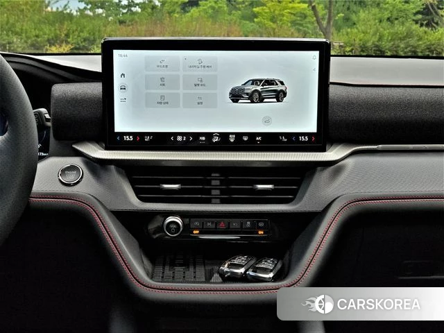 Ford Explorer 6th Generation 2025 Белый из Кореи, фото 6