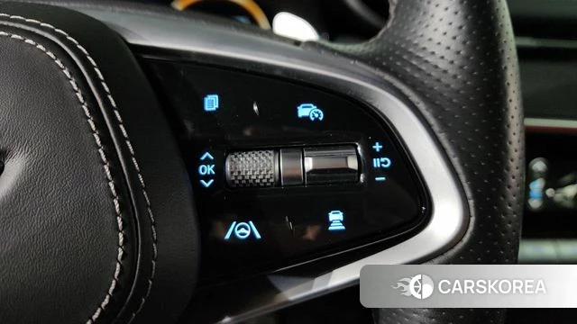 Genesis GV70 2022 Белый из Кореи, фото 6
