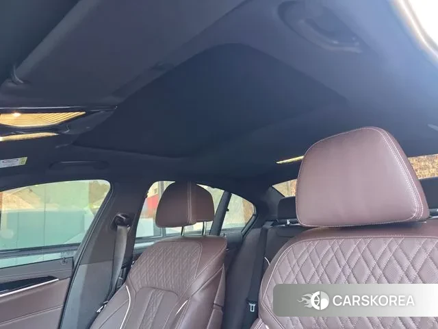 BMW 5 Series (G30) 2023 Белый из Кореи, фото 6