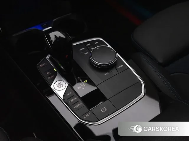 BMW 1 Series (F40) 2023 Черный из Кореи, фото 6