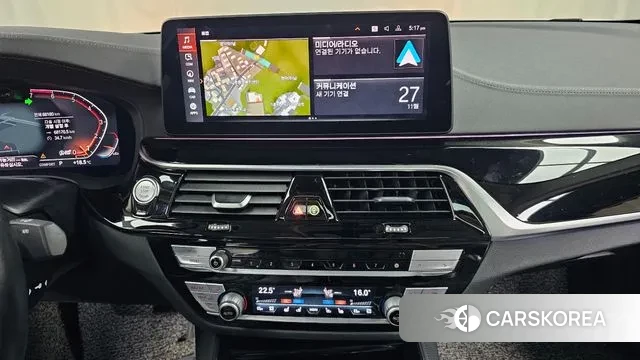 BMW 5 Series (G30) 2020 Белый из Кореи, фото 6