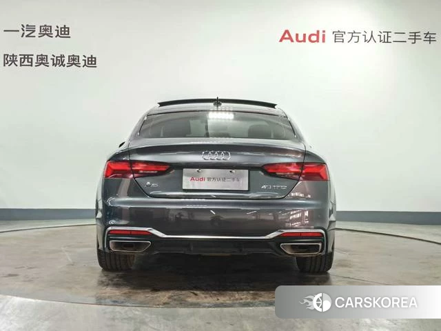 Audi A5 2023 Темно-серый из Китая, фото 6