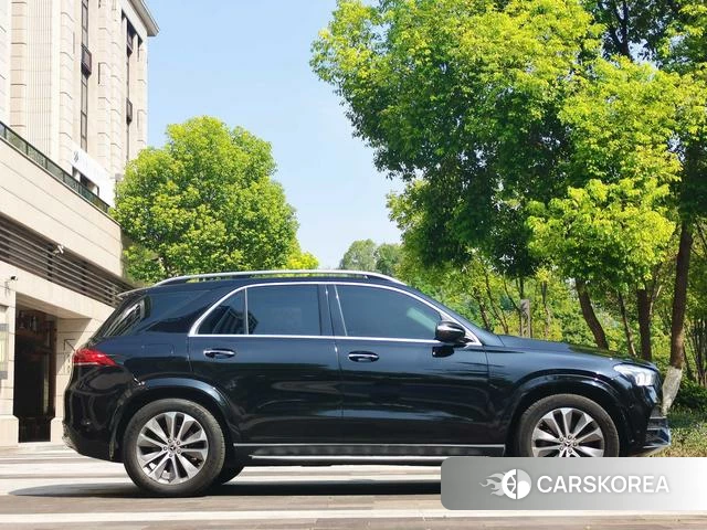 Mercedes-Benz GLE (import) 2022 Черный из Китая, фото 6