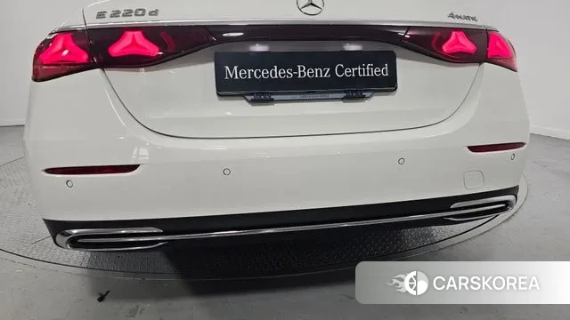 Mercedes-Benz E-Class W214 2024 Белый из Кореи, фото 6