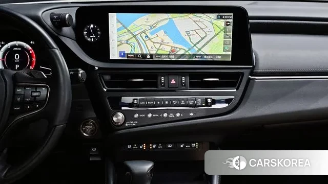 Lexus ES300h 7th generation 2024 Белый из Кореи, фото 6