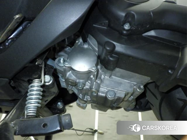 Suzuki BURGMAN 400 id 4183625 из Японии 6