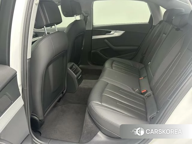 Audi A4L 2021 Белый из Китая, фото 6
