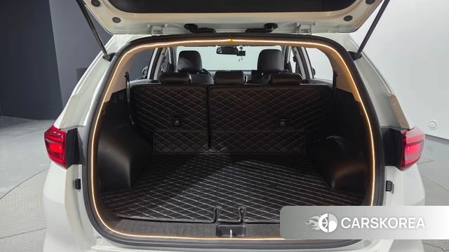 Kia Sportage The Bold 2018 Белый из Кореи, фото 6