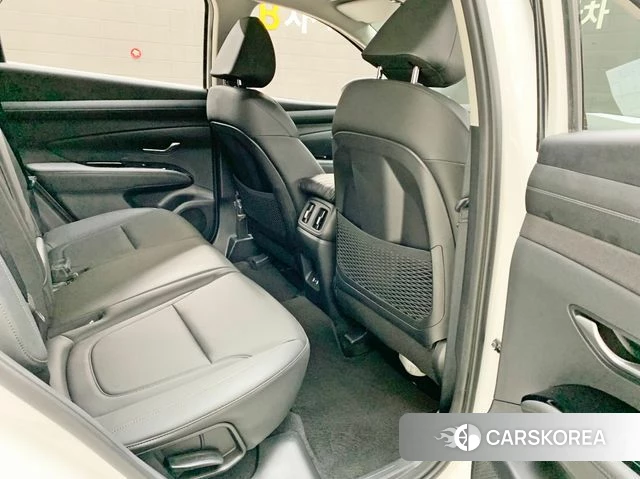 Hyundai The New Tucson (NX4) 2024 Белый из Кореи, фото 6