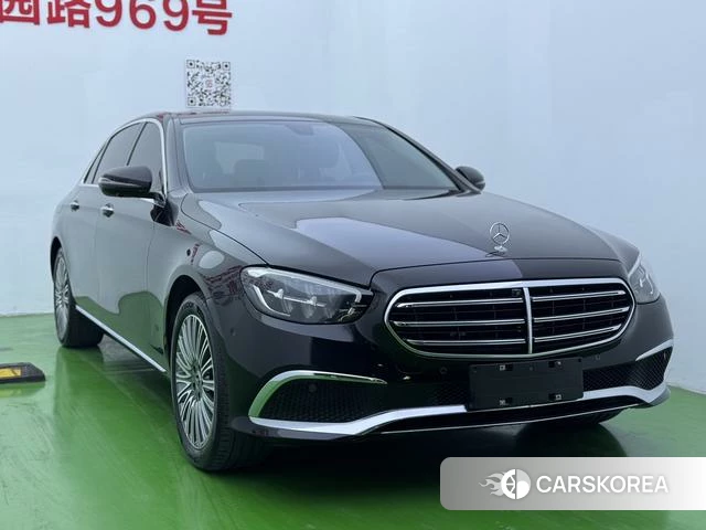 Mercedes-Benz E-class 2023 Черный из Китая, фото 6