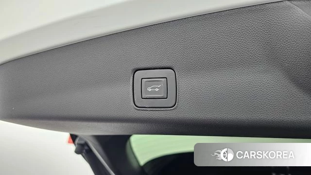 Chevrolet (GM Daewoo) Trailblazer 2021 Белый из Кореи, фото 6