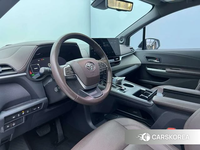Toyota Grevia 2024 Белый из Китая, фото 6
