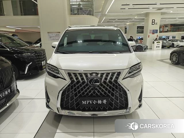 Lexus LM 2021 Белый из Китая, фото 6