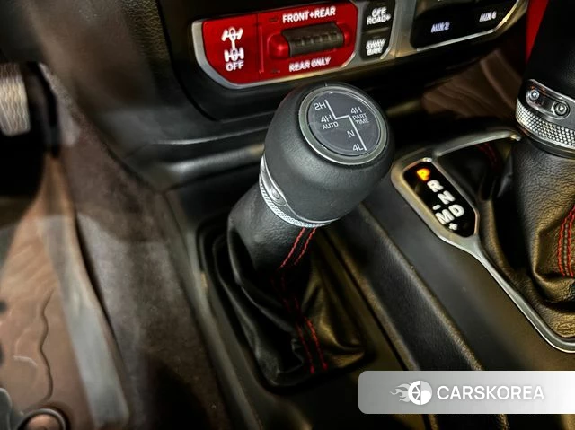 Jeep Gladiator (JT) 2022 Красный из Кореи, фото 6
