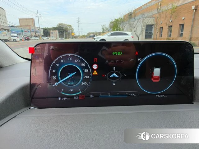 Hyundai Staria 2022 Белый из Кореи, фото 6