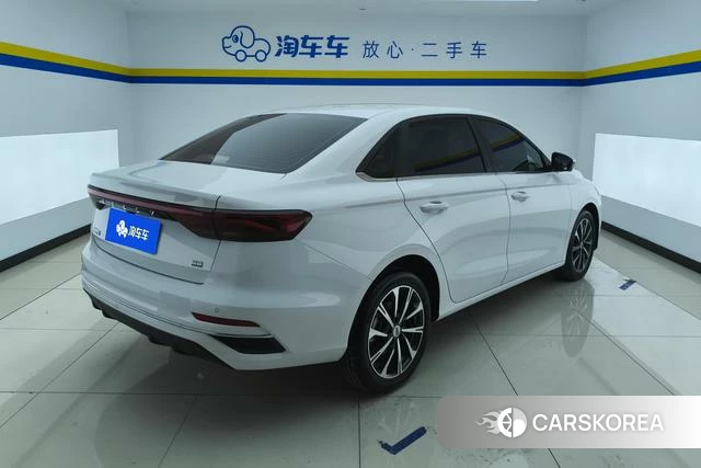Geely Automobile Emgrand 2025 Белый из Китая, фото 6