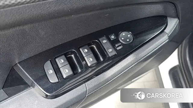 Kia Sportage 5th Generation 2022 Белый из Кореи, фото 6