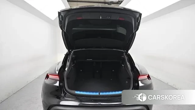 Porsche Taycan 2025 Черный из Кореи, фото 6