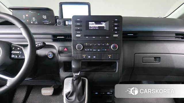 Hyundai Staria 2021 Желтый из Кореи, фото 6