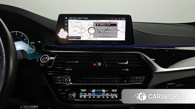 BMW 5 Series (G30) 2019 Черный из Кореи, фото 6