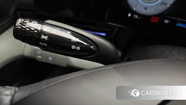 Hyundai The New Avante (CN7) 2023 Серебристо-серый из Кореи, фото 6