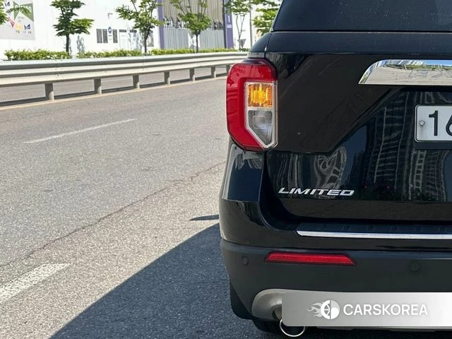 Ford Explorer 6th Generation 2020 Черный из Кореи, фото 6
