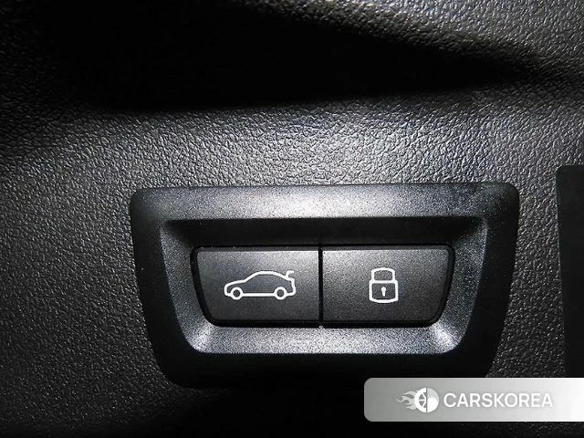 BMW X7 (G07) 2024 Черный из Кореи, фото 6