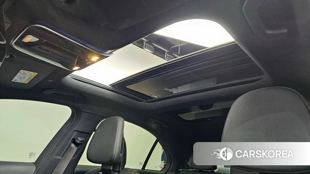Mercedes-Benz C-Class W206 2022 Черный из Кореи, фото 6
