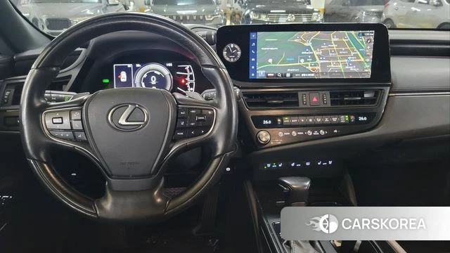 Lexus ES300h 7th generation 2024 Черный из Кореи, фото 6