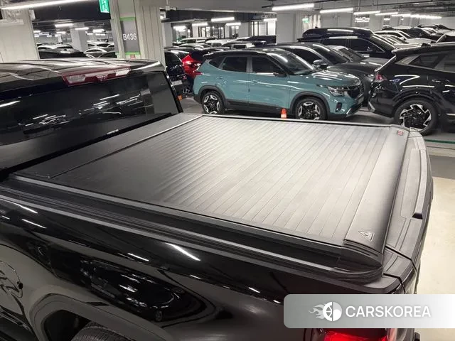 GMC Sierra 2023 Черный из Кореи, фото 6