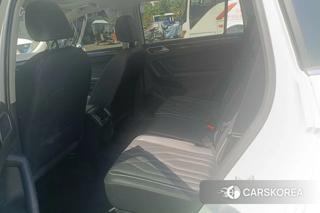 Volkswagen Tiguan L 2024 Белый из Китая, фото 5