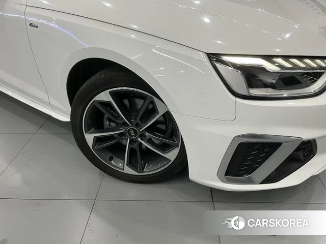 Audi A4L 2023 Белый из Китая, фото 6