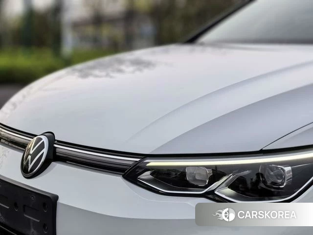 Volkswagen Golf 2021 Белый из Китая, фото 6