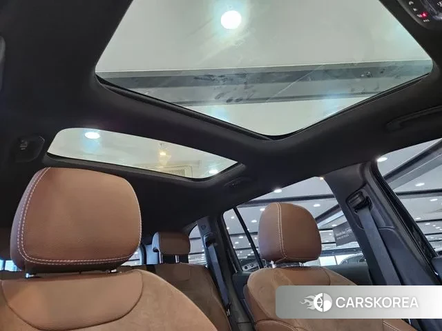 Mercedes-Benz GLB-Class X247 2025 Черный из Кореи, фото 6