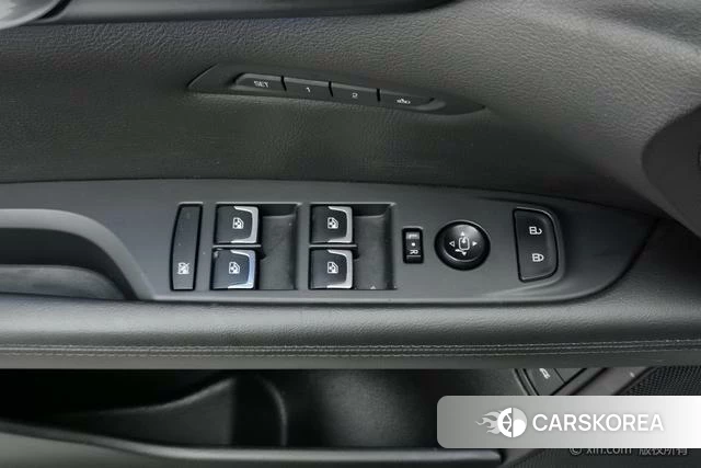 Cadillac CT6 PLUG-IN 2018 Белый из Китая, фото 6