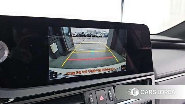 Lexus ES300h 7th generation 2023 Белый из Кореи, фото 6