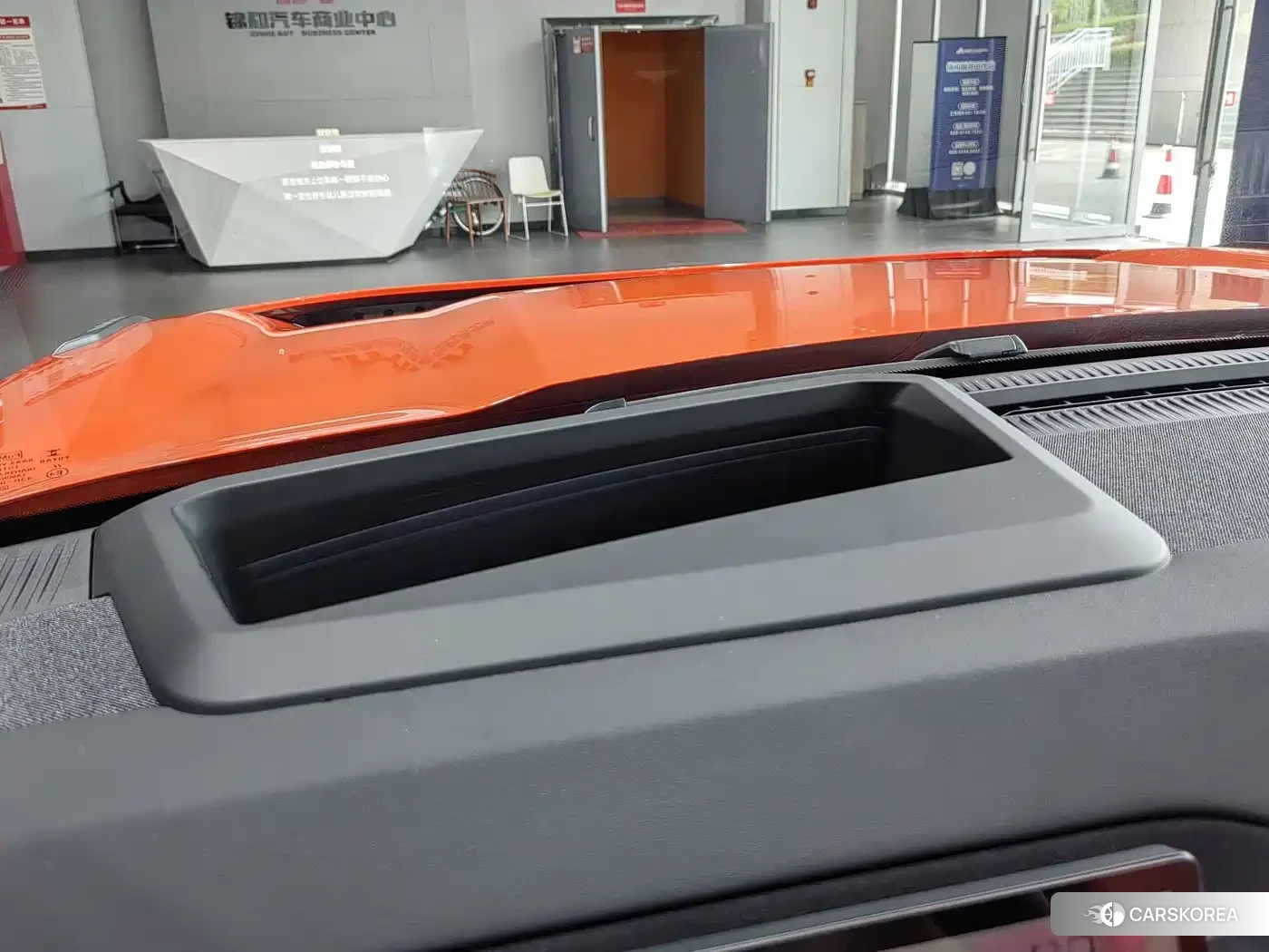 Ford Bronco 2026 Yellow/orange из Китая, фото 6