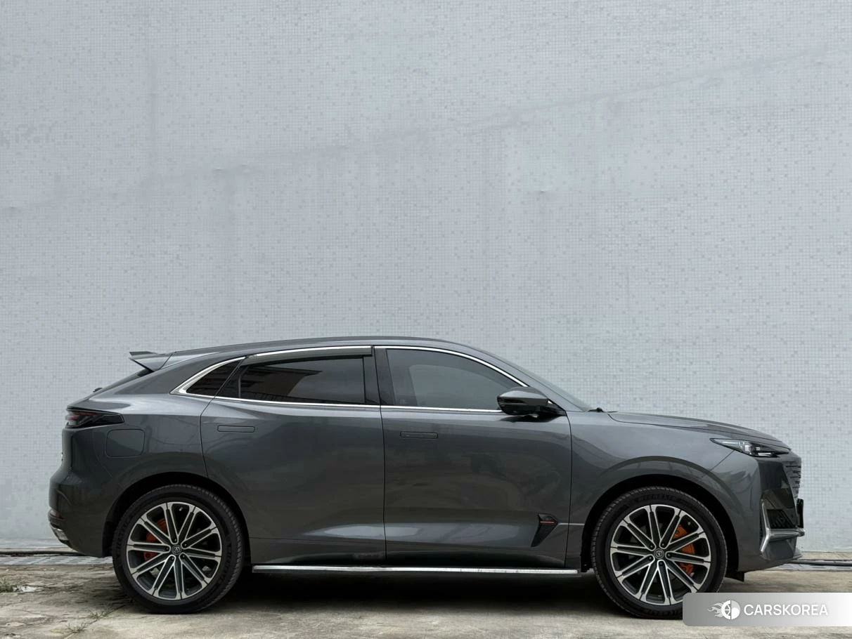 Chang'an UNI-K Smart iDD 2022 Темно-серый из Китая, фото 6