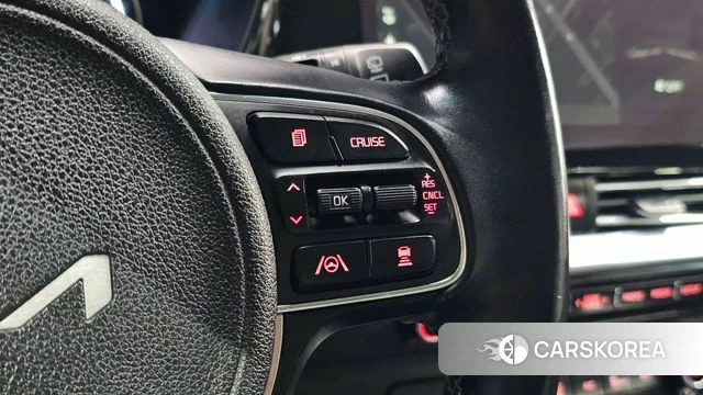 Kia Niro Plus 2022 Серебряный из Кореи, фото 6