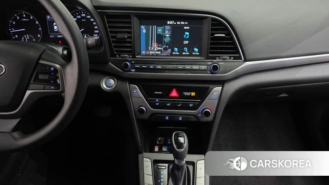 Hyundai Avante AD 2018 Белый из Кореи, фото 6