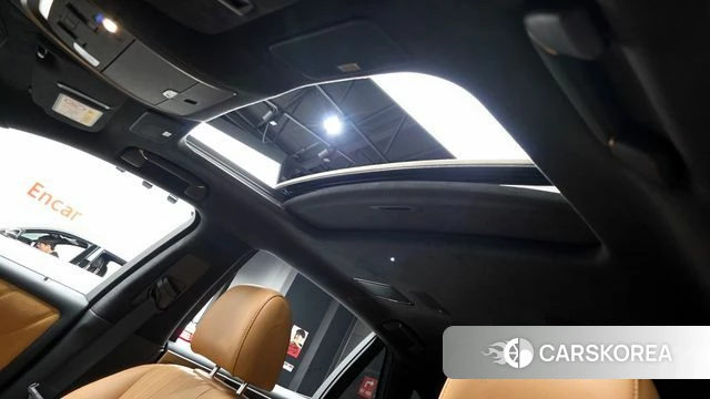 Lexus LS500h 5th generation 2022 Черный из Кореи, фото 6