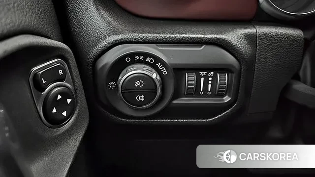 Jeep Wrangler (JL) 2023 Черный из Кореи, фото 6