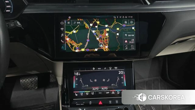 Audi e-Tron 2021 Белый из Кореи, фото 6