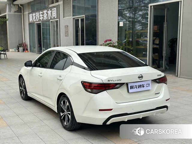 Nissan Xuan Yi 2022 Белый из Китая, фото 6