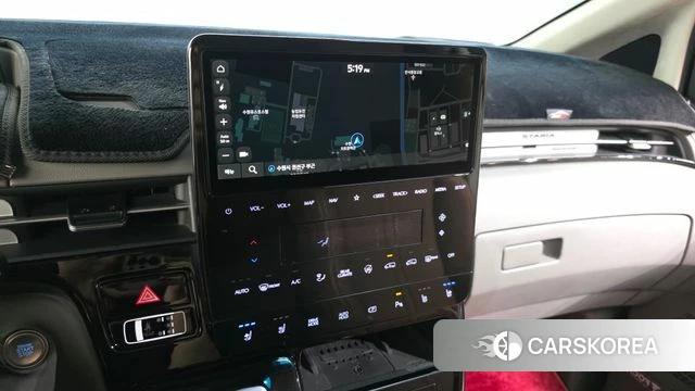 Hyundai Staria 2021 Белый из Кореи, фото 6