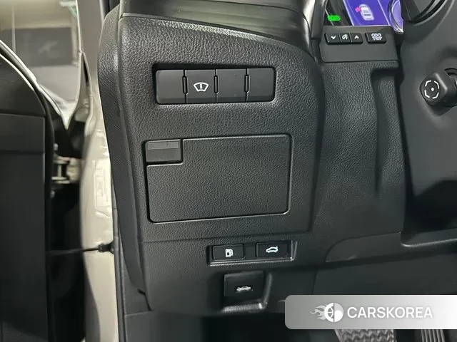 Lexus ES300h 7th generation 2018 Серебряный из Кореи, фото 6