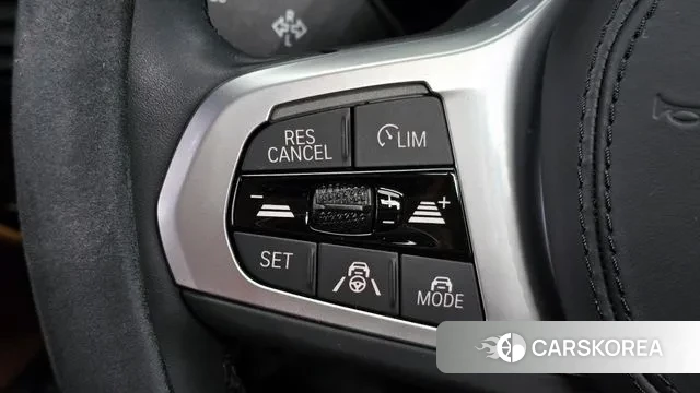 BMW 5 Series (G30) 2023 Белый из Кореи, фото 6